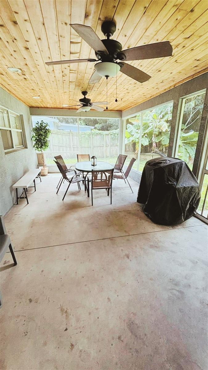 FRESARD GLENDALE SUB - Residential