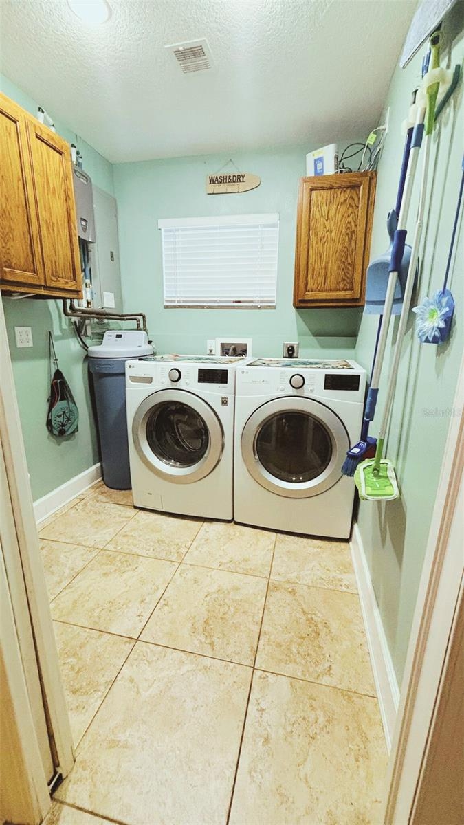 FRESARD GLENDALE SUB - Residential