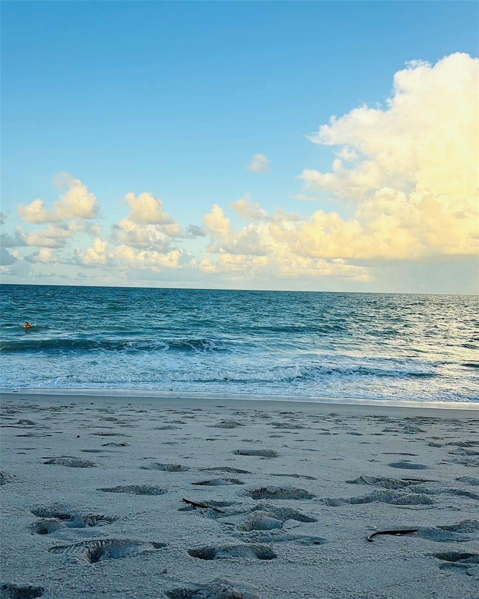 FRESARD GLENDALE SUB - Residential