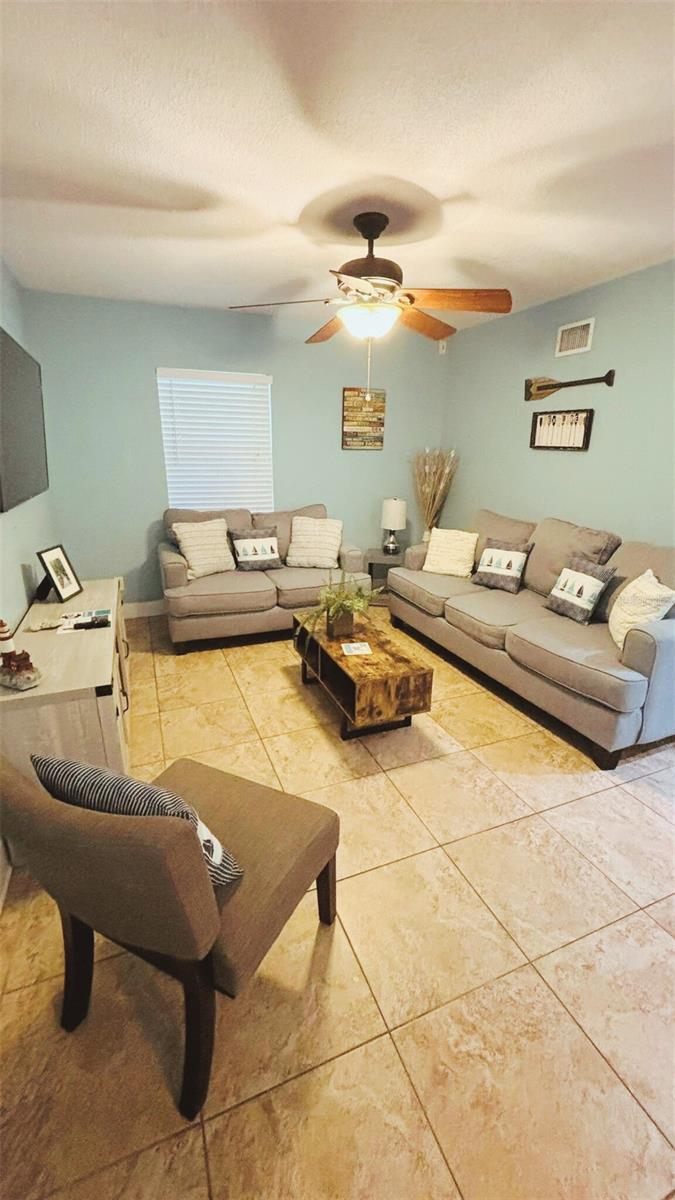 FRESARD GLENDALE SUB - Residential