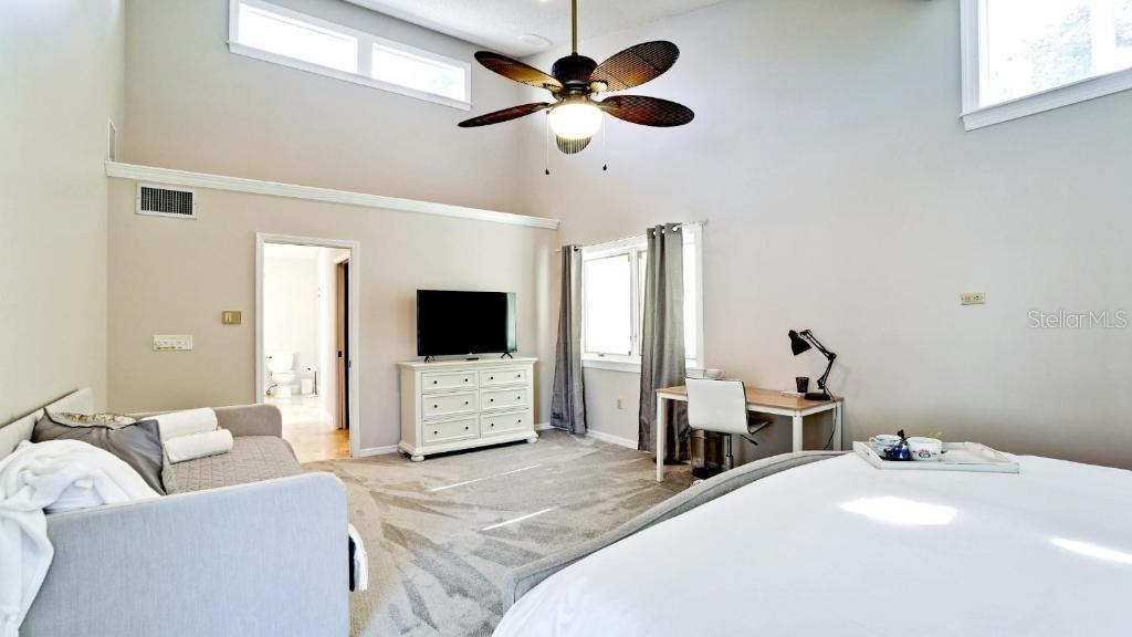 PALMA SOLA BAY ESTATES - Residential