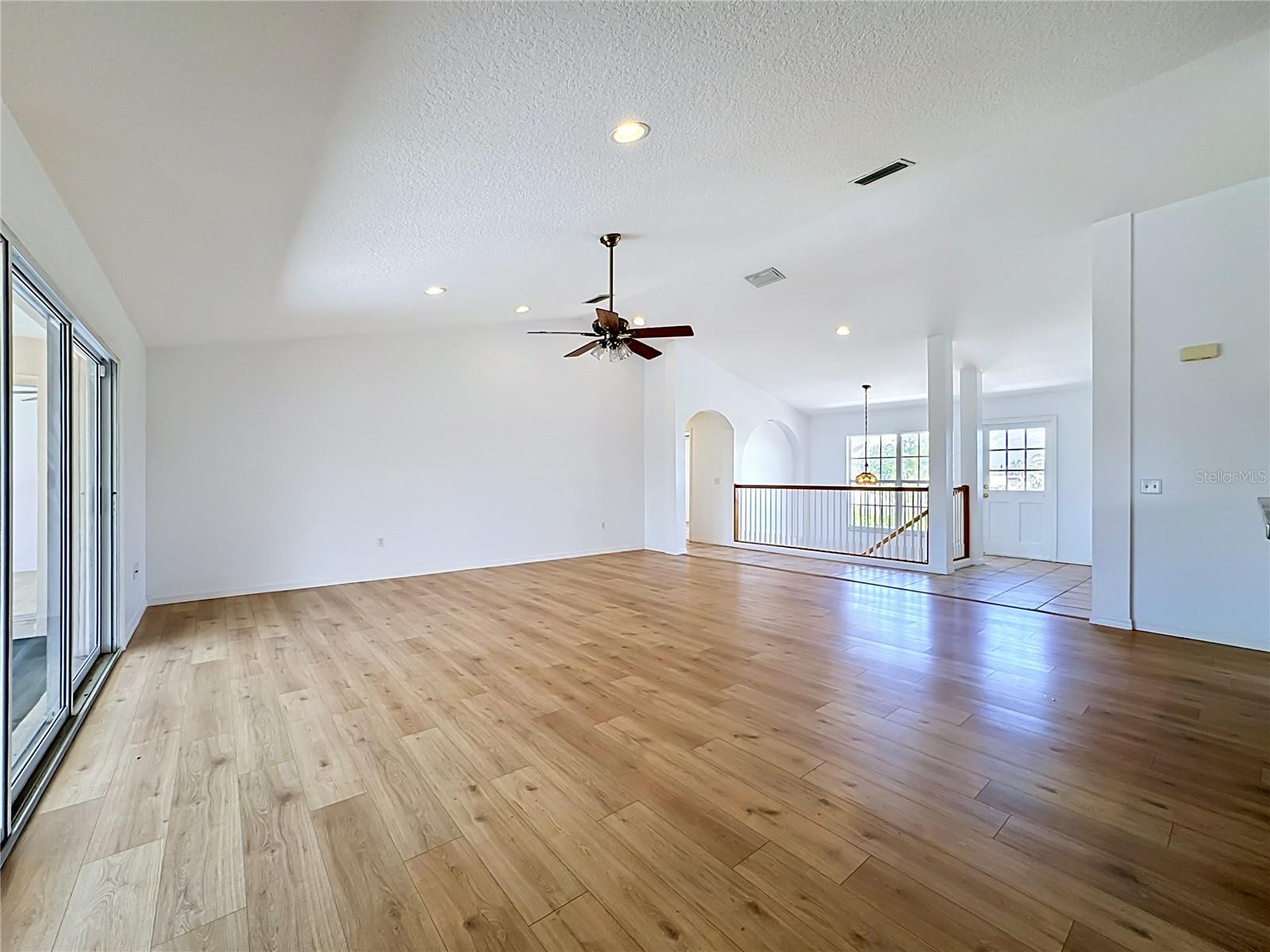 APOLLO BEACH UNIT TWO - Residential