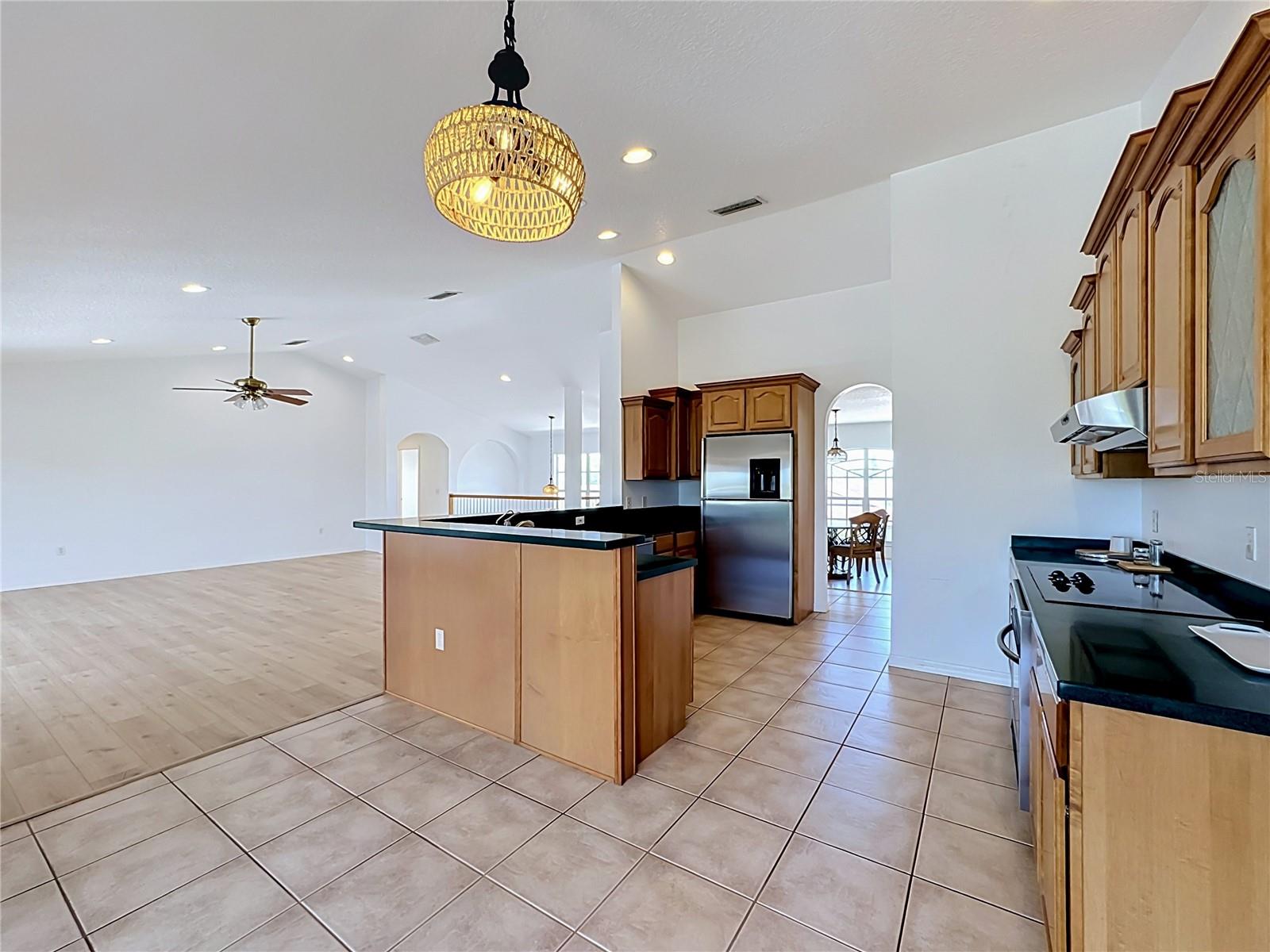 APOLLO BEACH UNIT TWO - Residential