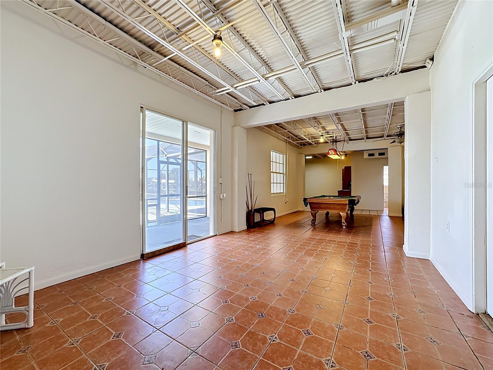 APOLLO BEACH UNIT TWO - Residential