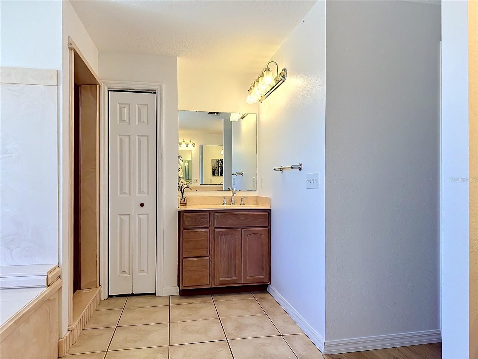 APOLLO BEACH UNIT TWO - Residential
