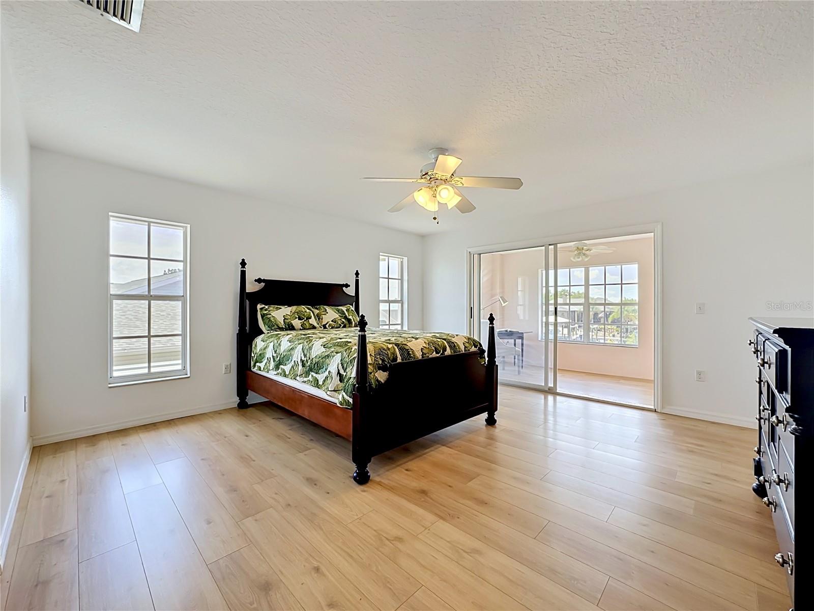 APOLLO BEACH UNIT TWO - Residential