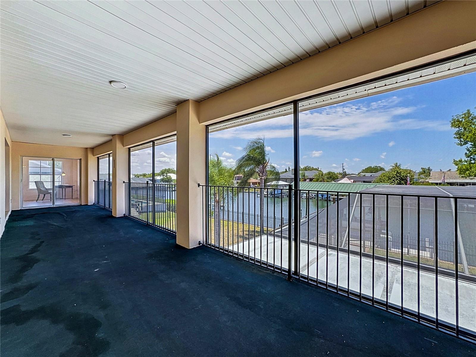 APOLLO BEACH UNIT TWO - Residential