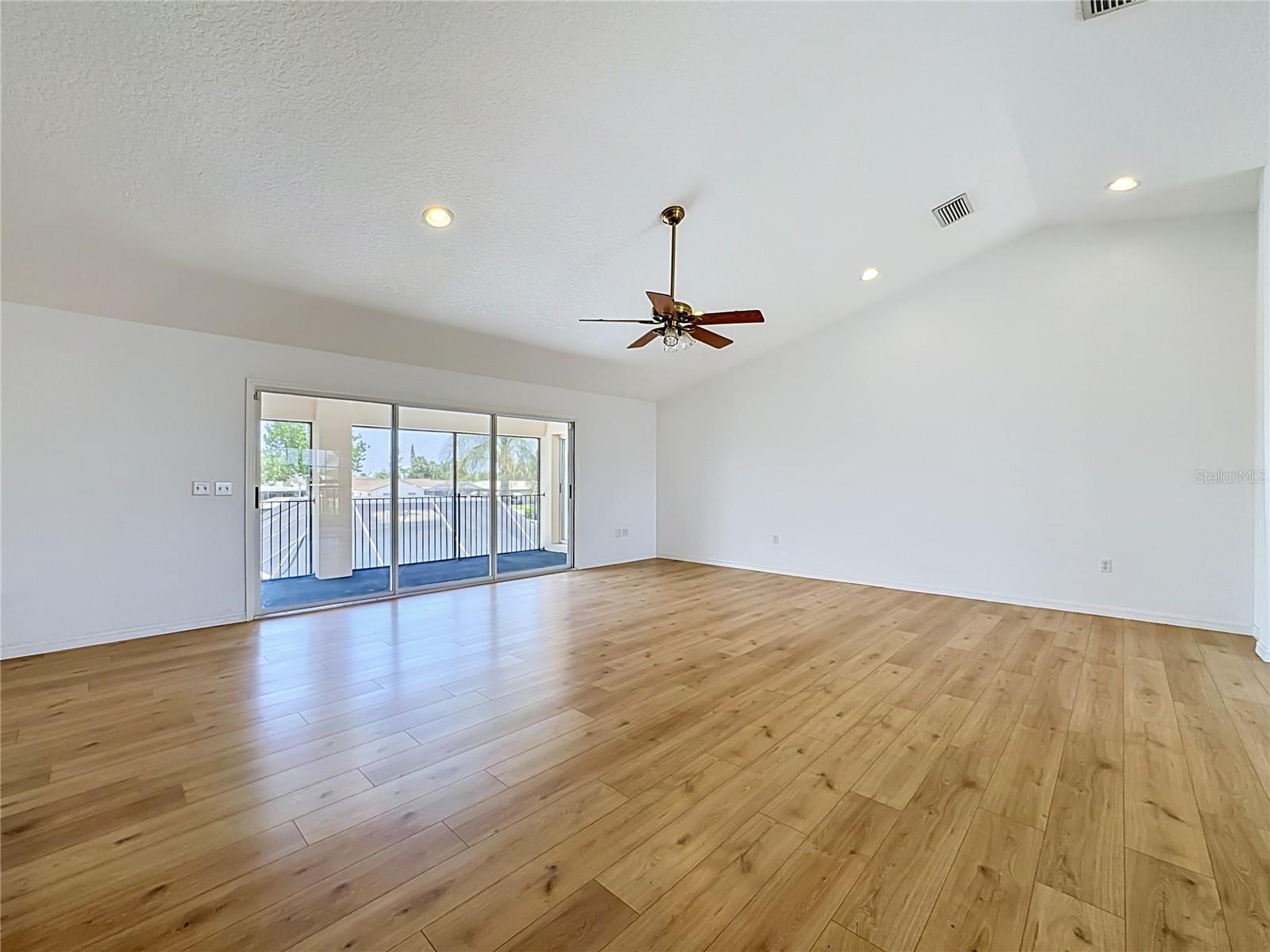 APOLLO BEACH UNIT TWO - Residential