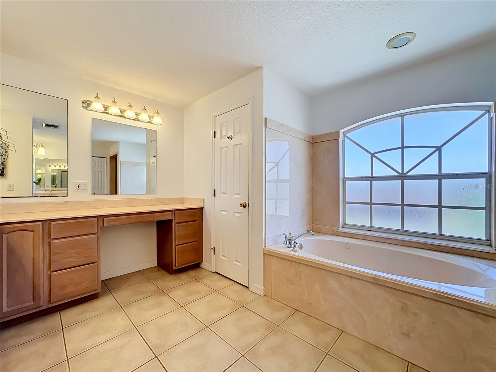 APOLLO BEACH UNIT TWO - Residential
