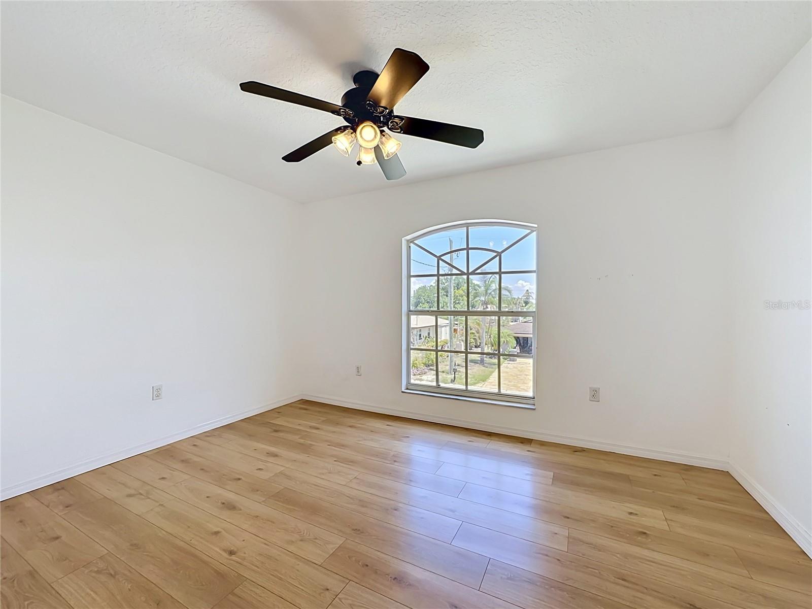 APOLLO BEACH UNIT TWO - Residential