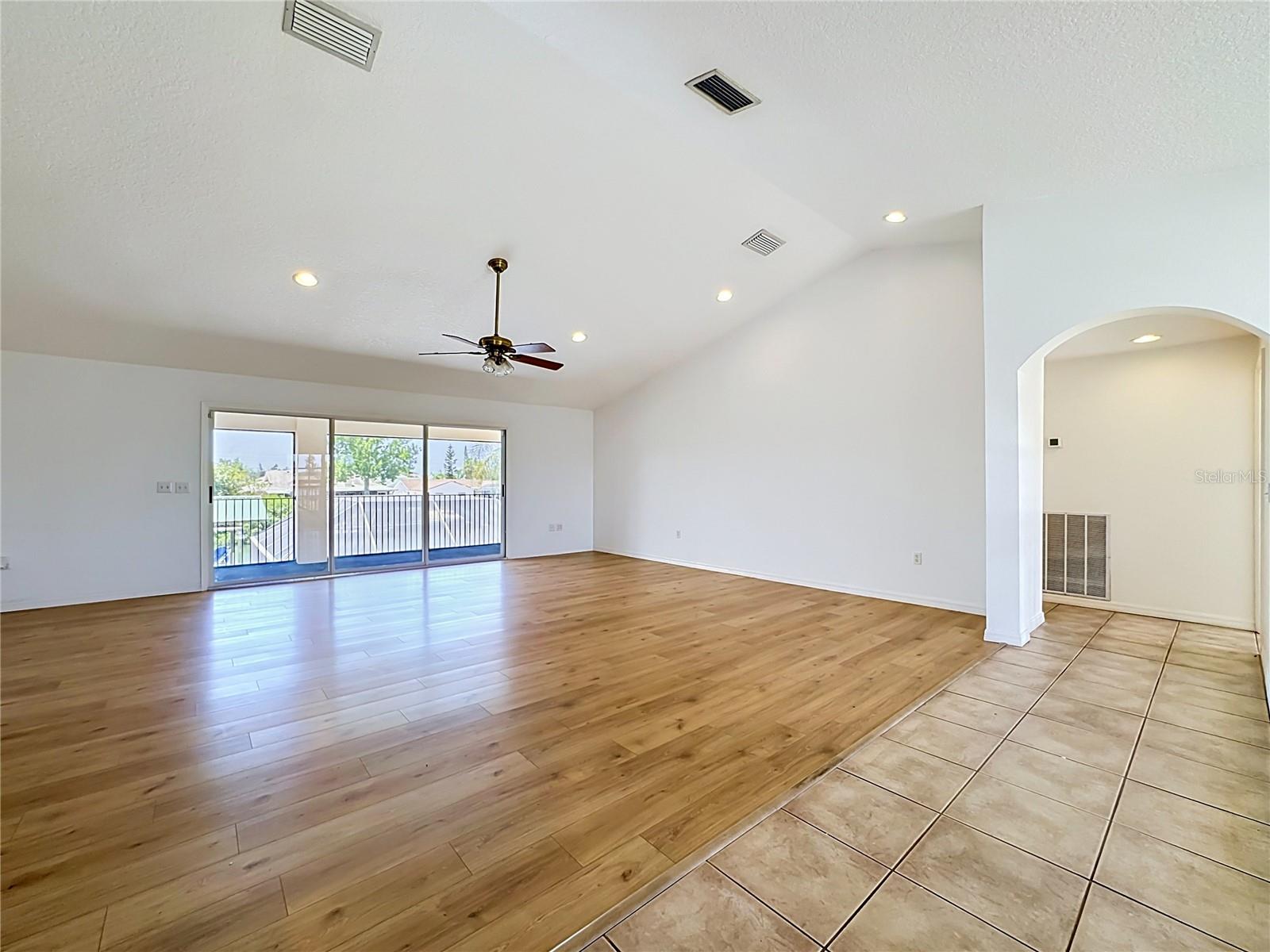 APOLLO BEACH UNIT TWO - Residential