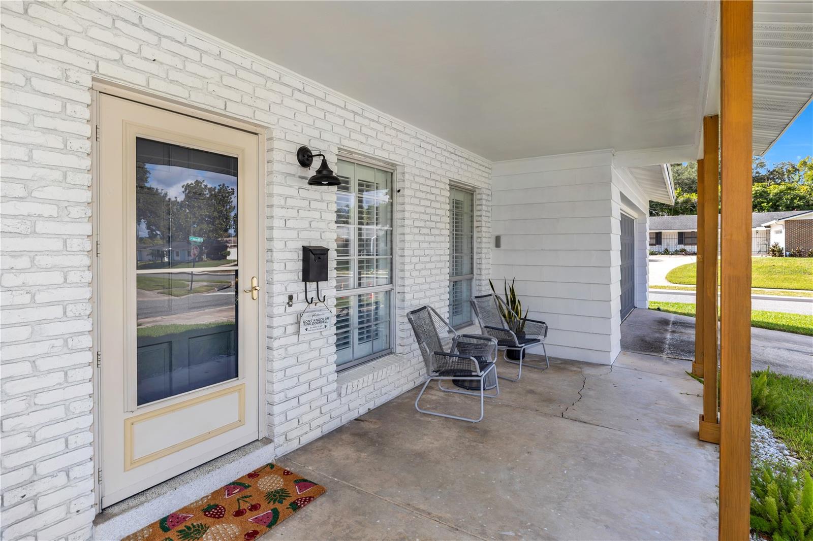 611 BRYAN COURT