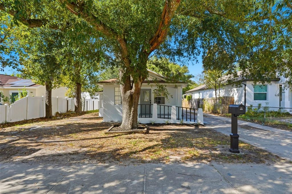 Photo of 8116 N Rome Avenue, Tampa, FL 33604 (MLS # TB8467544)