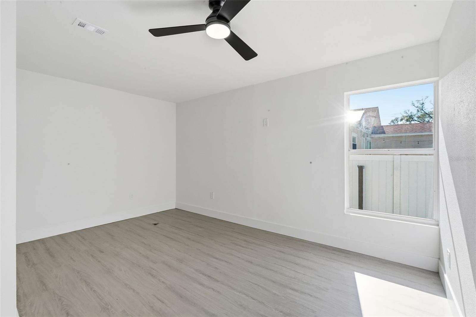 WILMA WEST - Residential