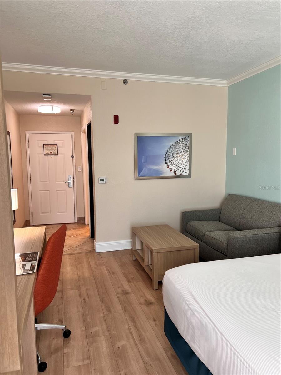 MERIDIAN PALMS COMM CONDO - Residential