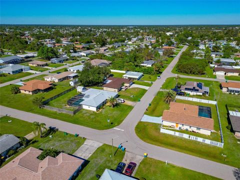 A home in PORT CHARLOTTE