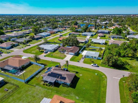 A home in PORT CHARLOTTE