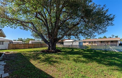 A home in PORT CHARLOTTE