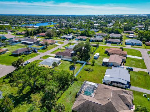 A home in PORT CHARLOTTE