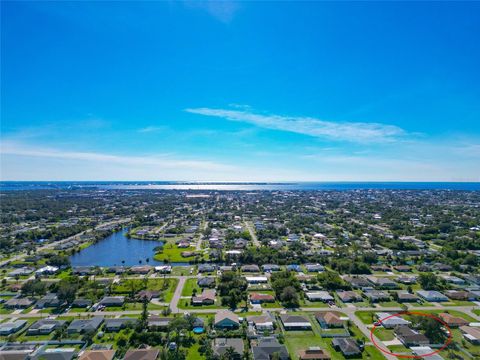 A home in PORT CHARLOTTE