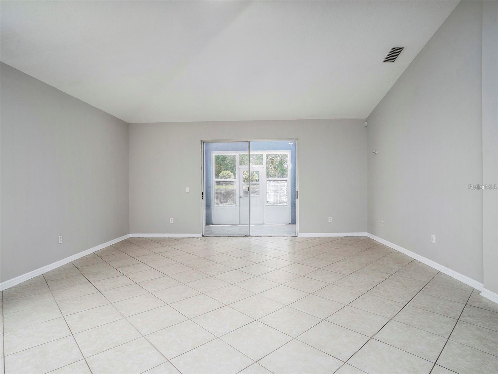 COVINGTON PARK PH 2B 2C 3C - Residential Lease