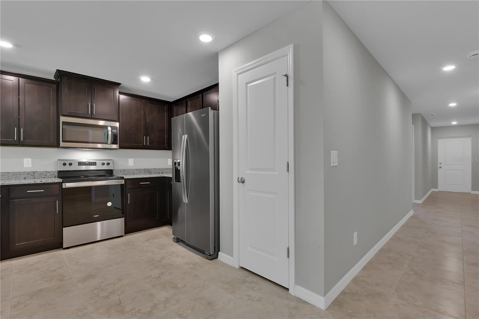 23206 FITZPATRICK AVENUE