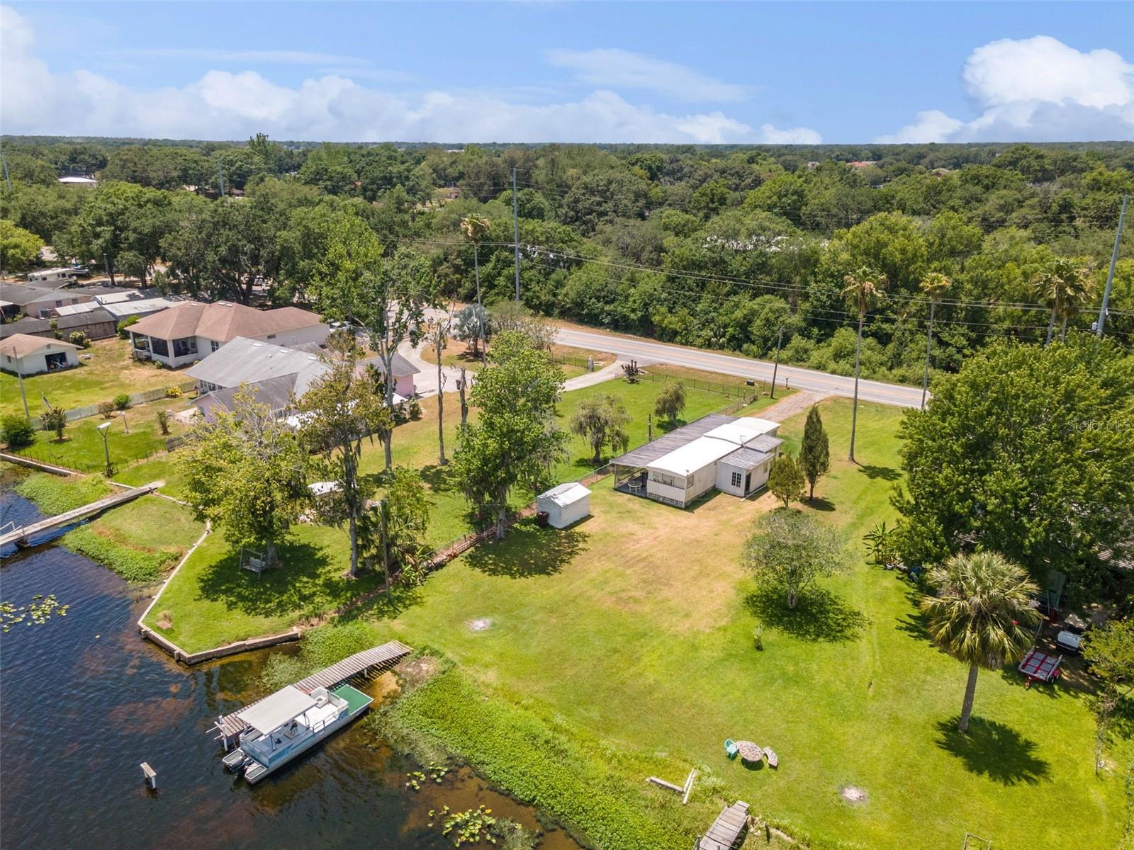 LAKE AGNES AREA (LKFR) (330051) - Land