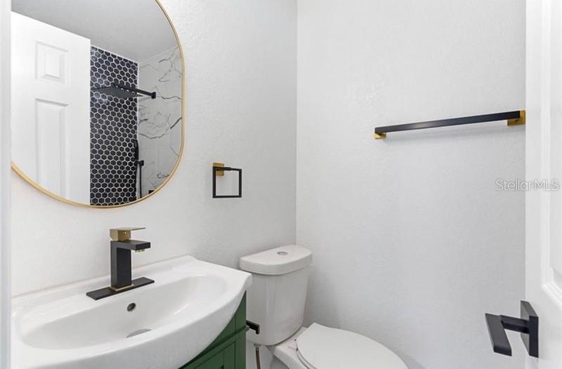 ADDITION TO MARY JEAN SUB - Residential Lease