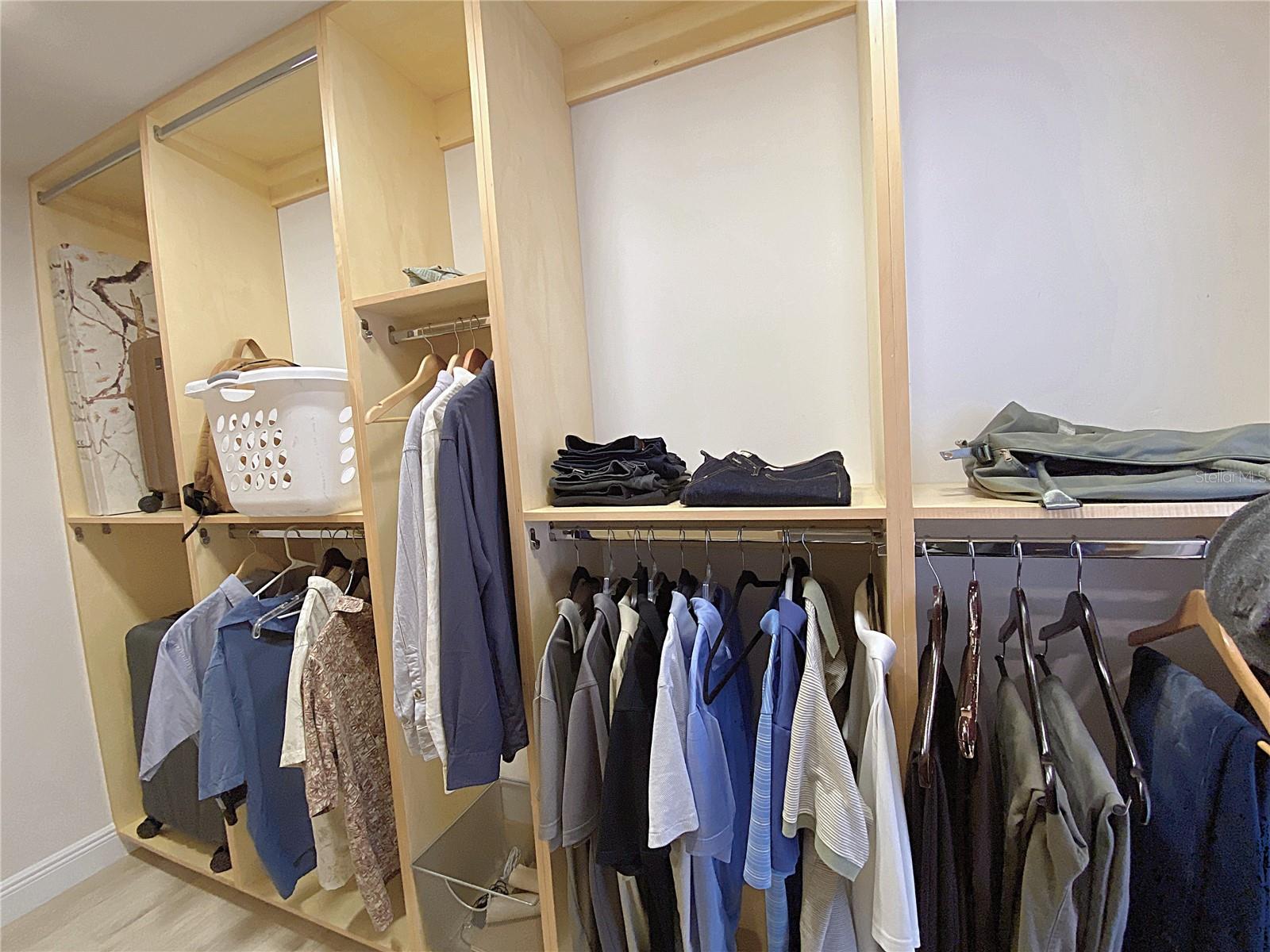 LANDS OF THE PRESIDENT 3 - Residential