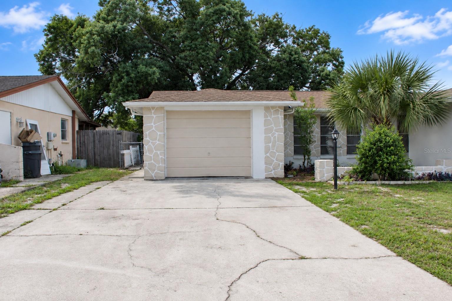7904 JUDITH CRESCENT