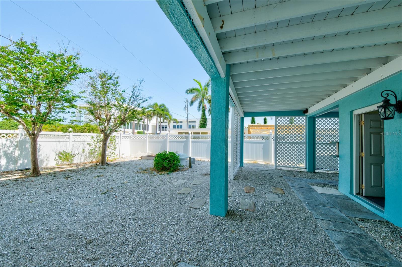 GEDNEY RICHARD H INC - Residential Lease