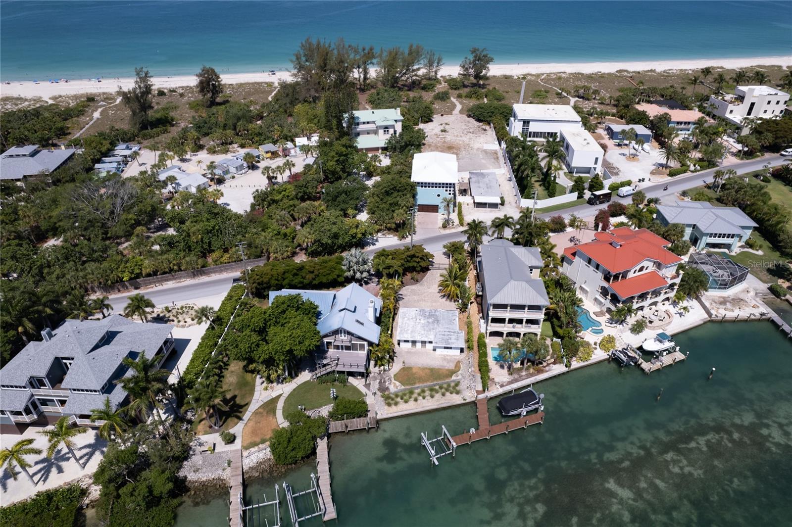 GEDNEY RICHARD H INC - Residential Lease