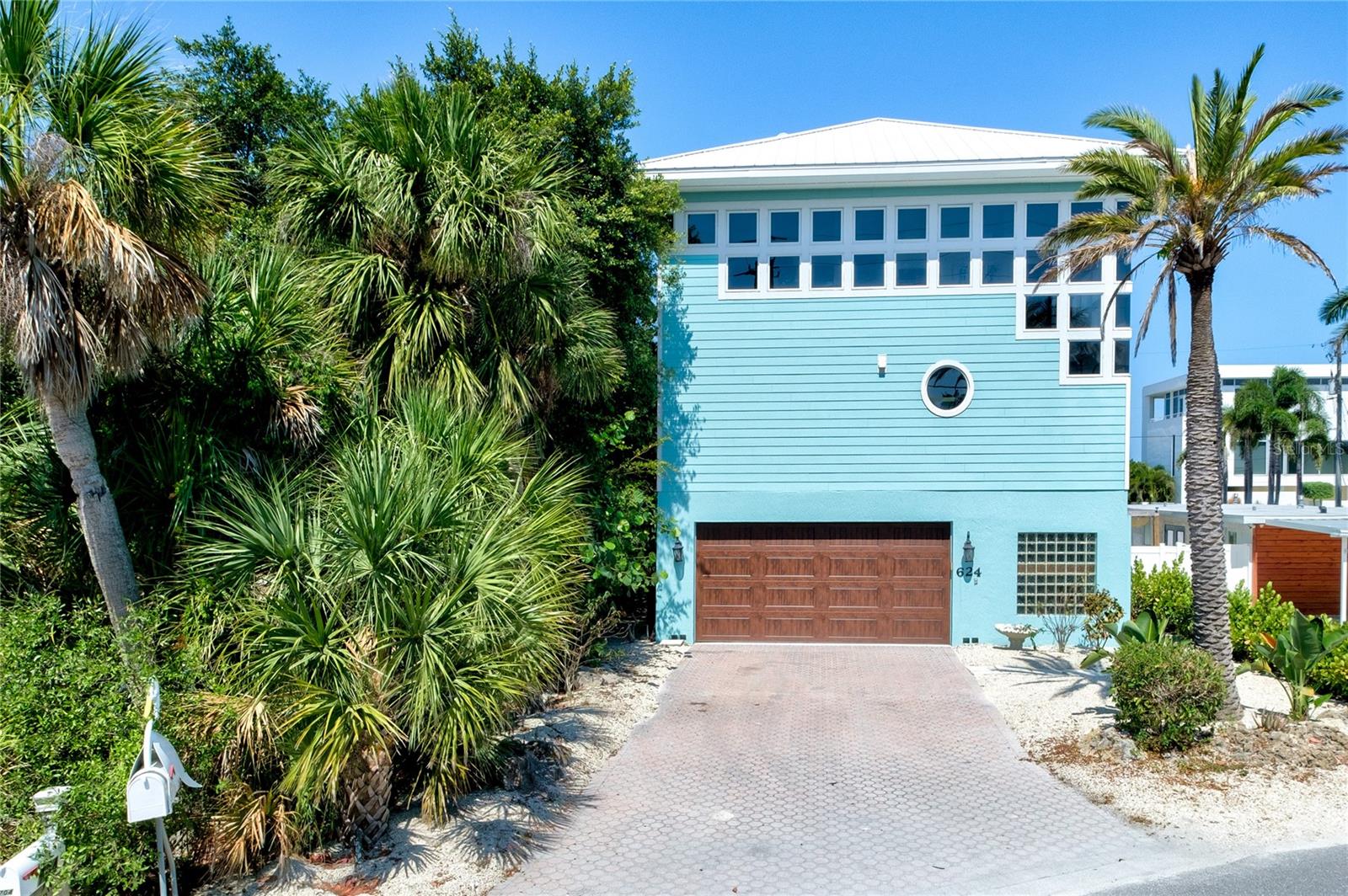 GEDNEY RICHARD H INC - Residential Lease