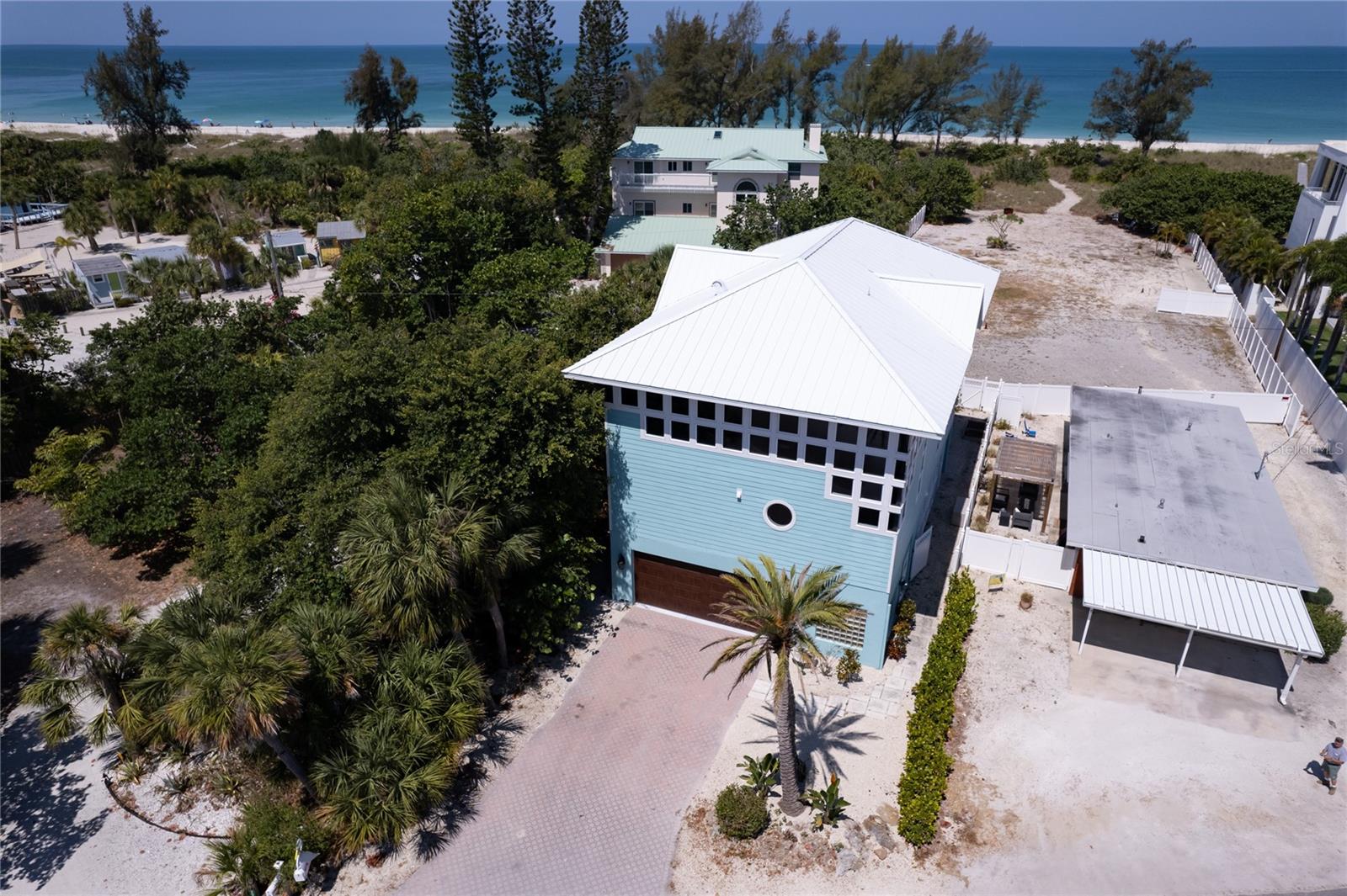 GEDNEY RICHARD H INC - Residential Lease