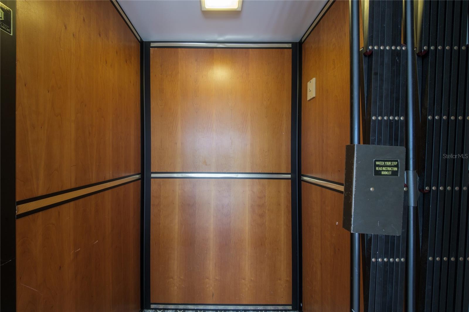 GEDNEY RICHARD H INC - Residential Lease
