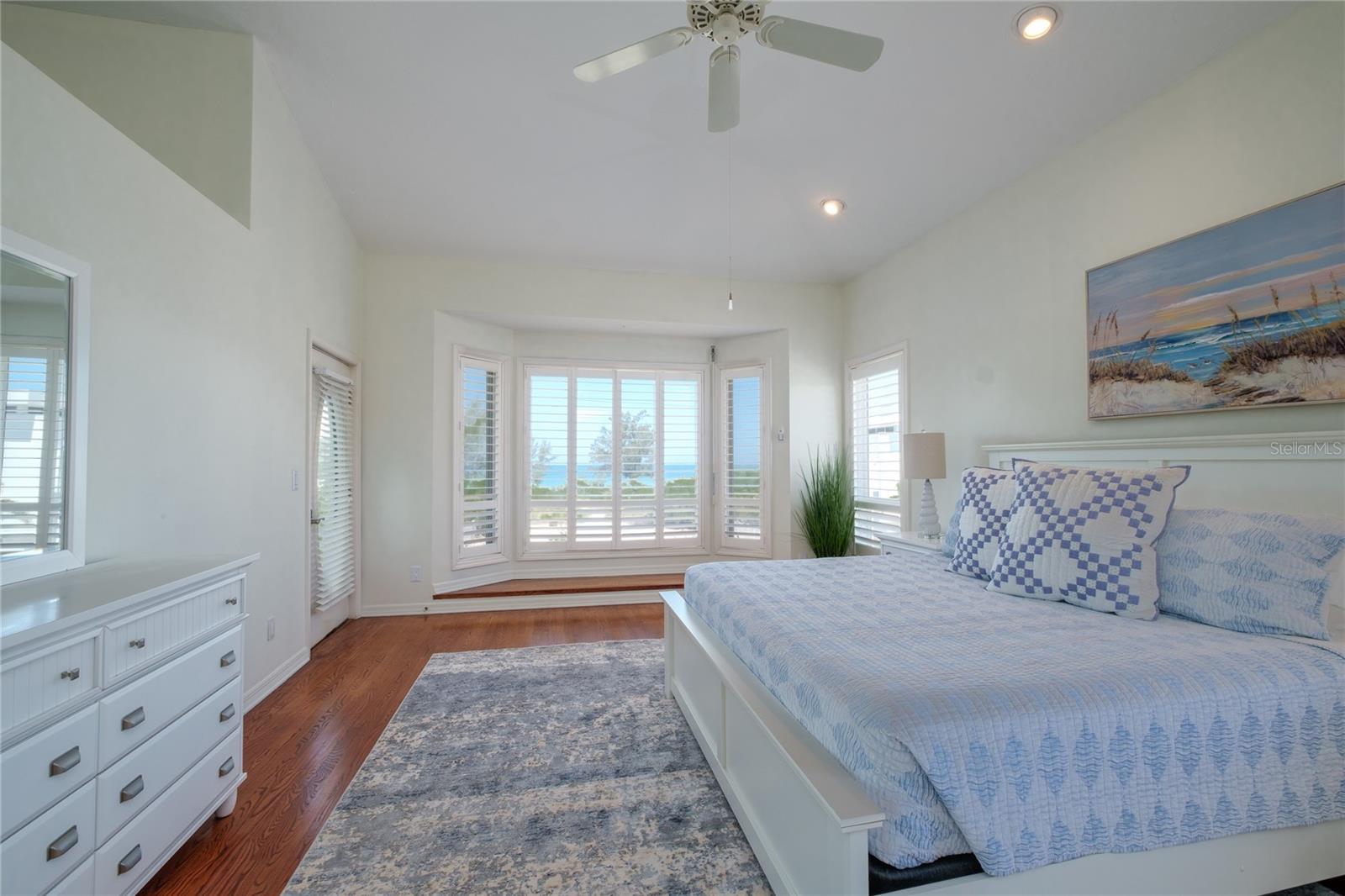 GEDNEY RICHARD H INC - Residential Lease