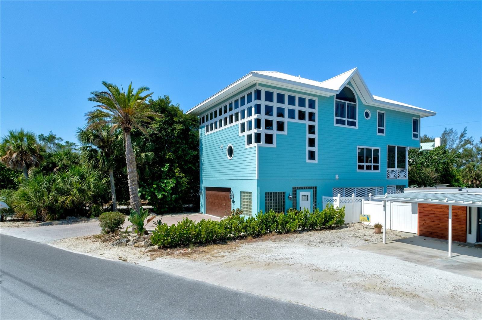 GEDNEY RICHARD H INC - Residential Lease