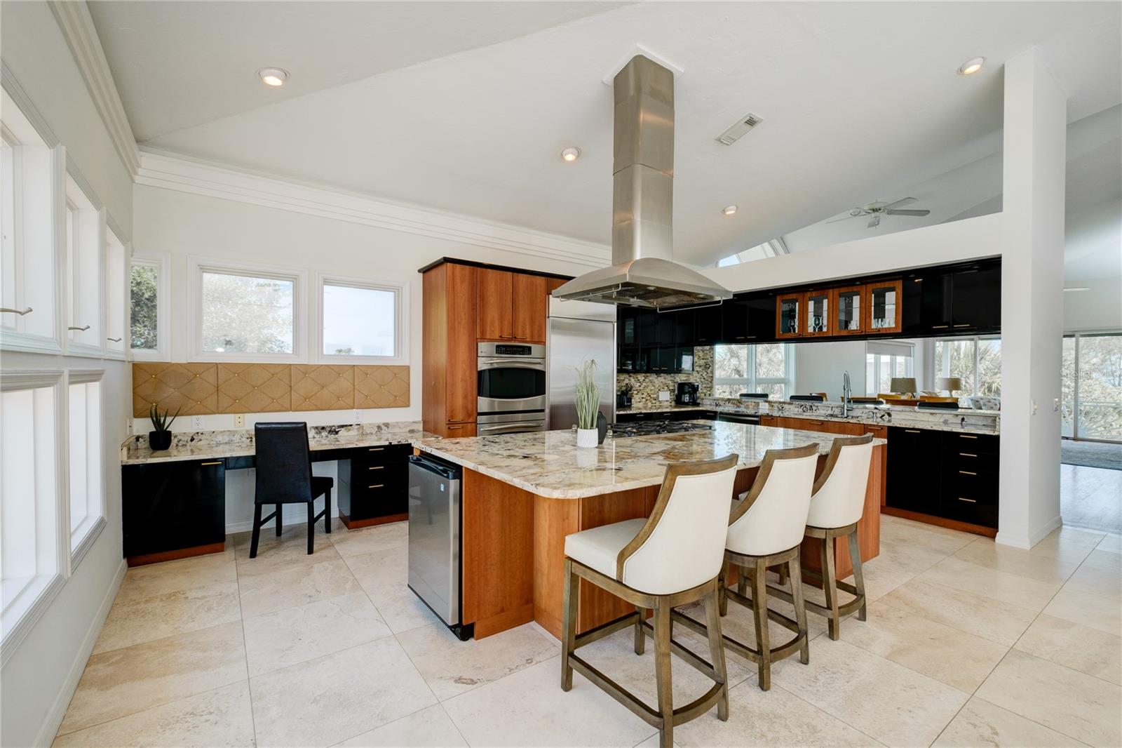GEDNEY RICHARD H INC - Residential Lease