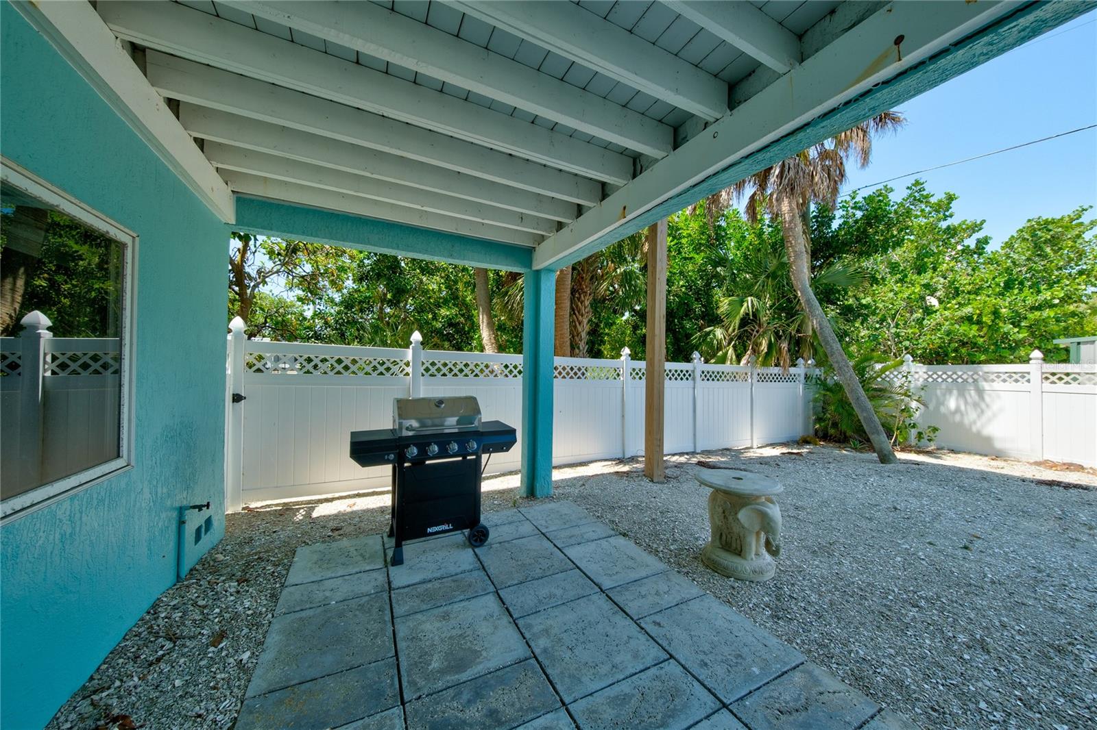 GEDNEY RICHARD H INC - Residential Lease