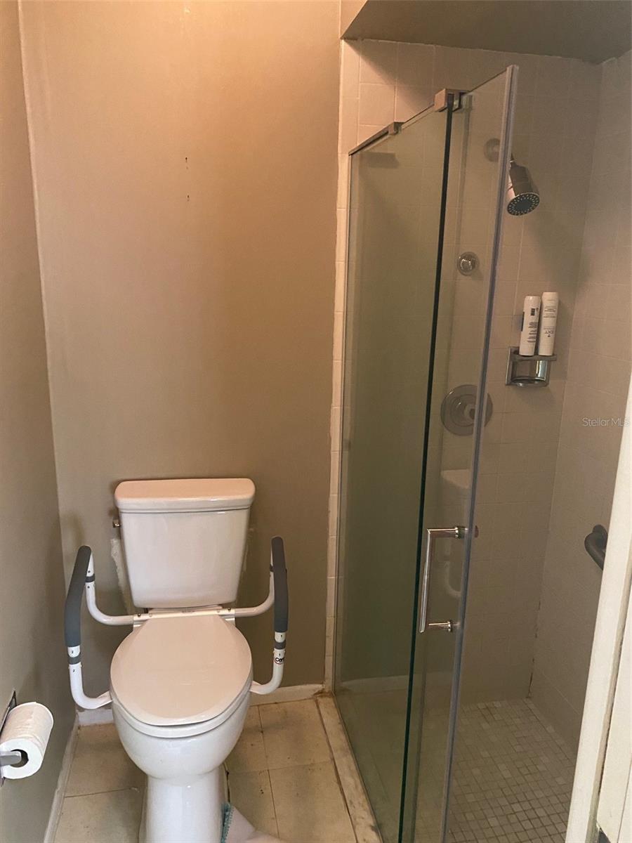 GLENWOOD VILLAGE CONDO - Residential