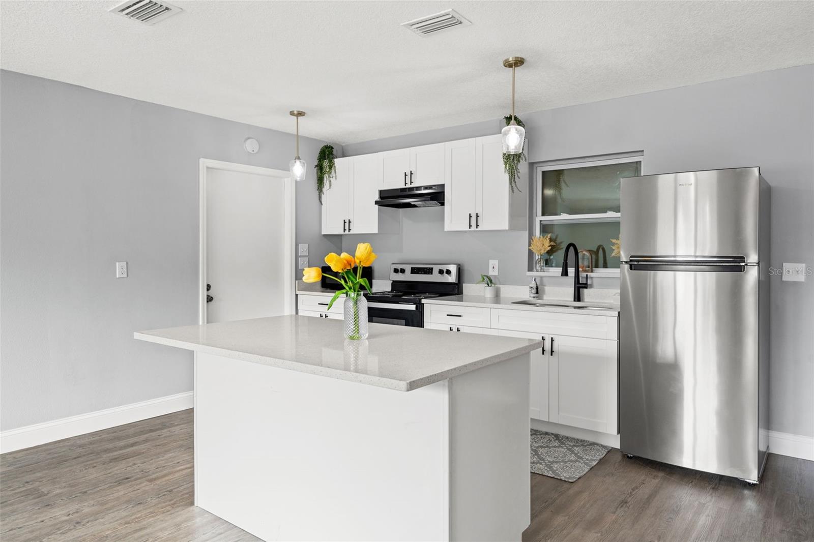 SPRING HILL UNIT 25 - Residential