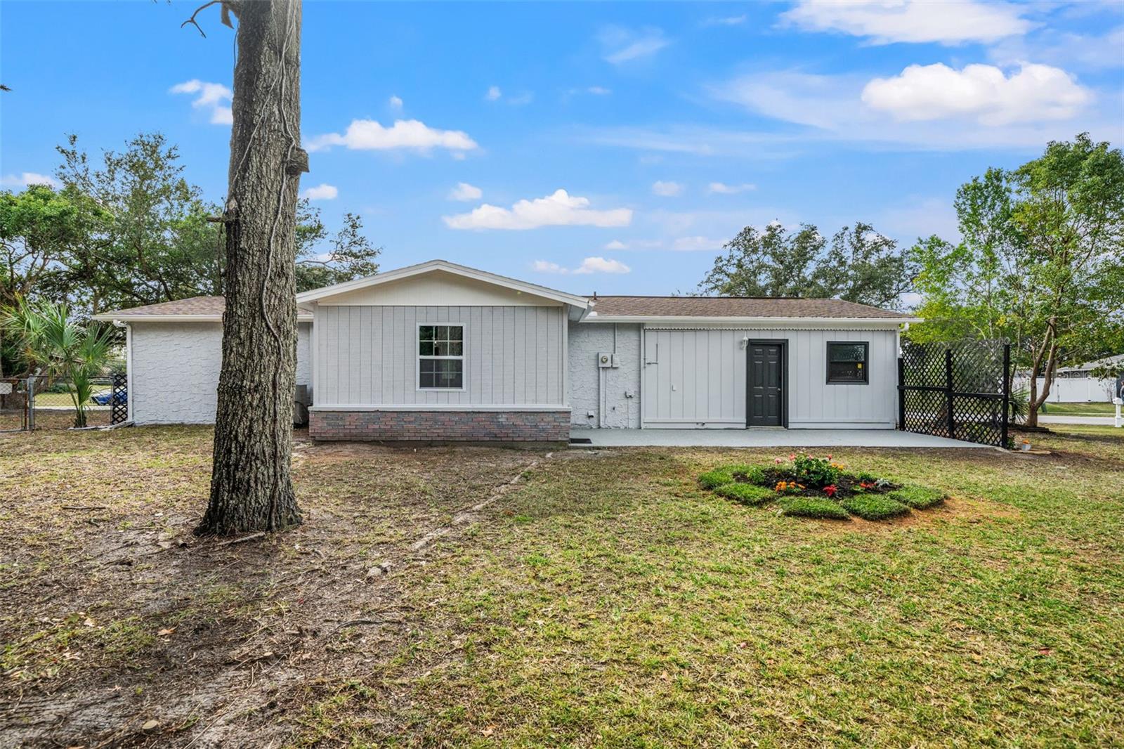 SPRING HILL UNIT 25 - Residential