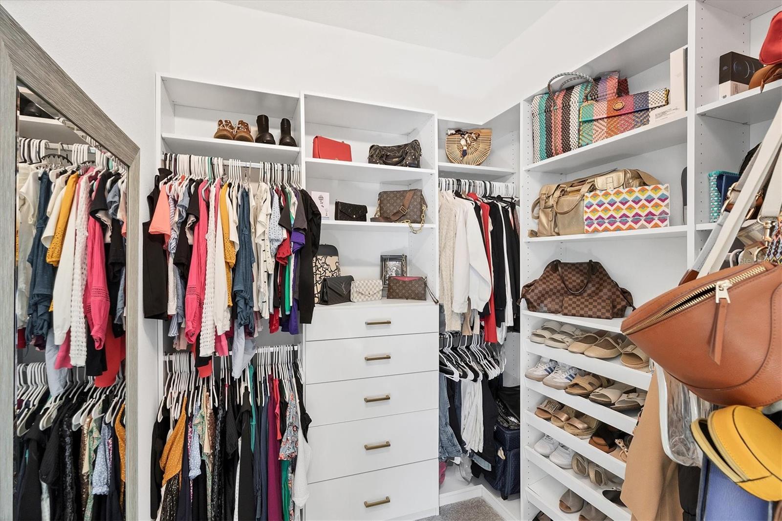 INDIGO PH IV & V - Residential