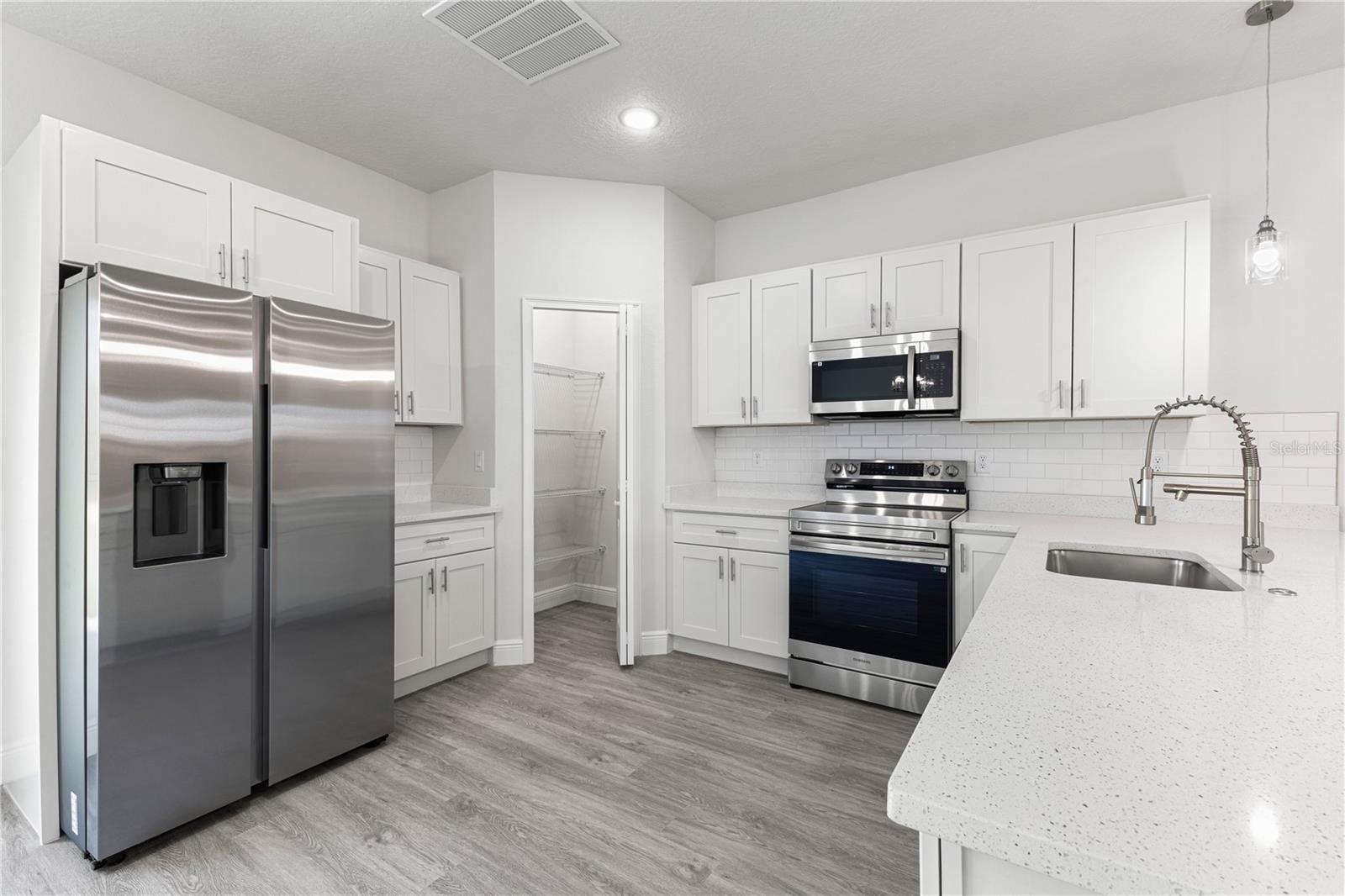 MARION OAKS UNIT 7 - Residential