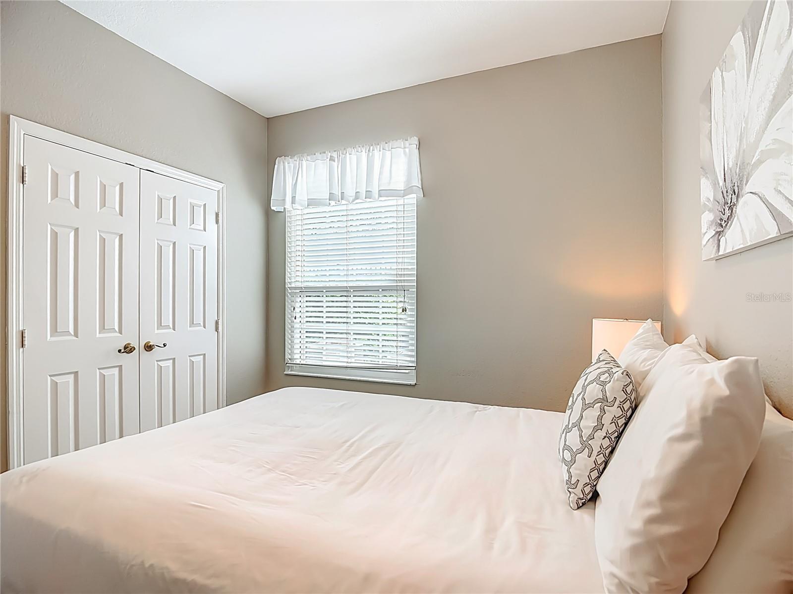 WYNDHAM PALMS CONDO PH 5 - Residential