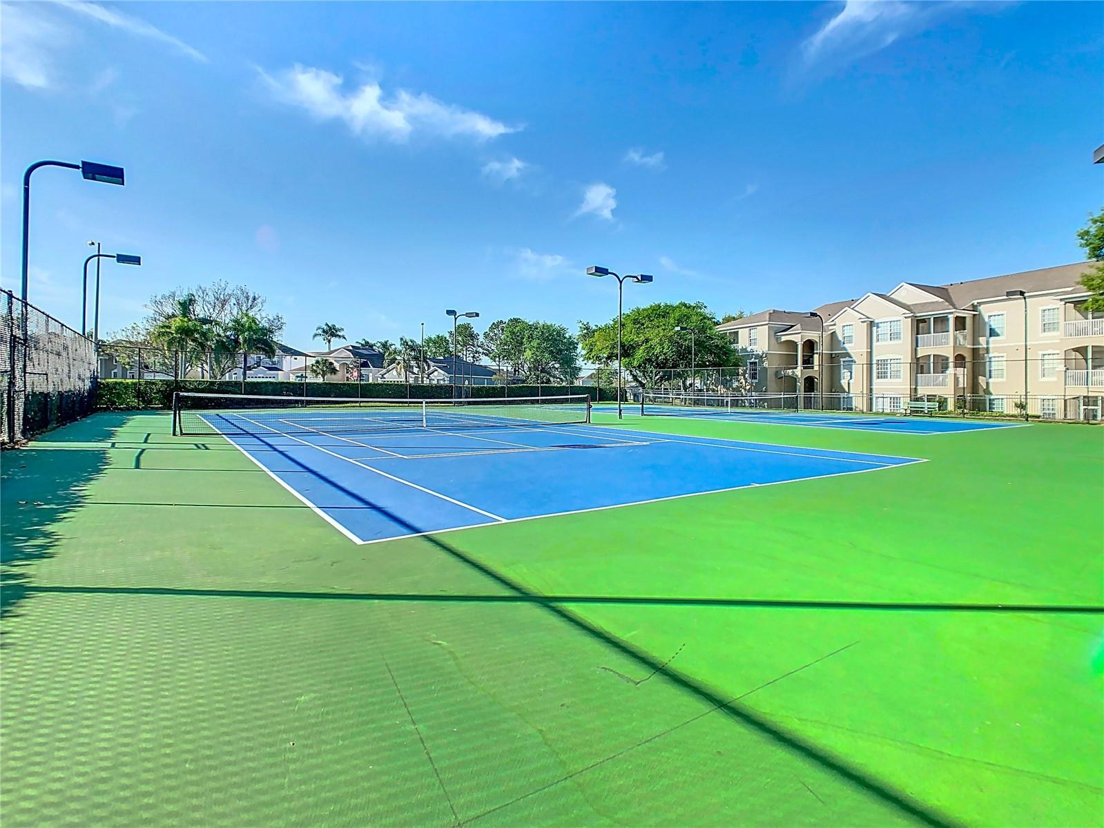 WYNDHAM PALMS CONDO PH 5 - Residential