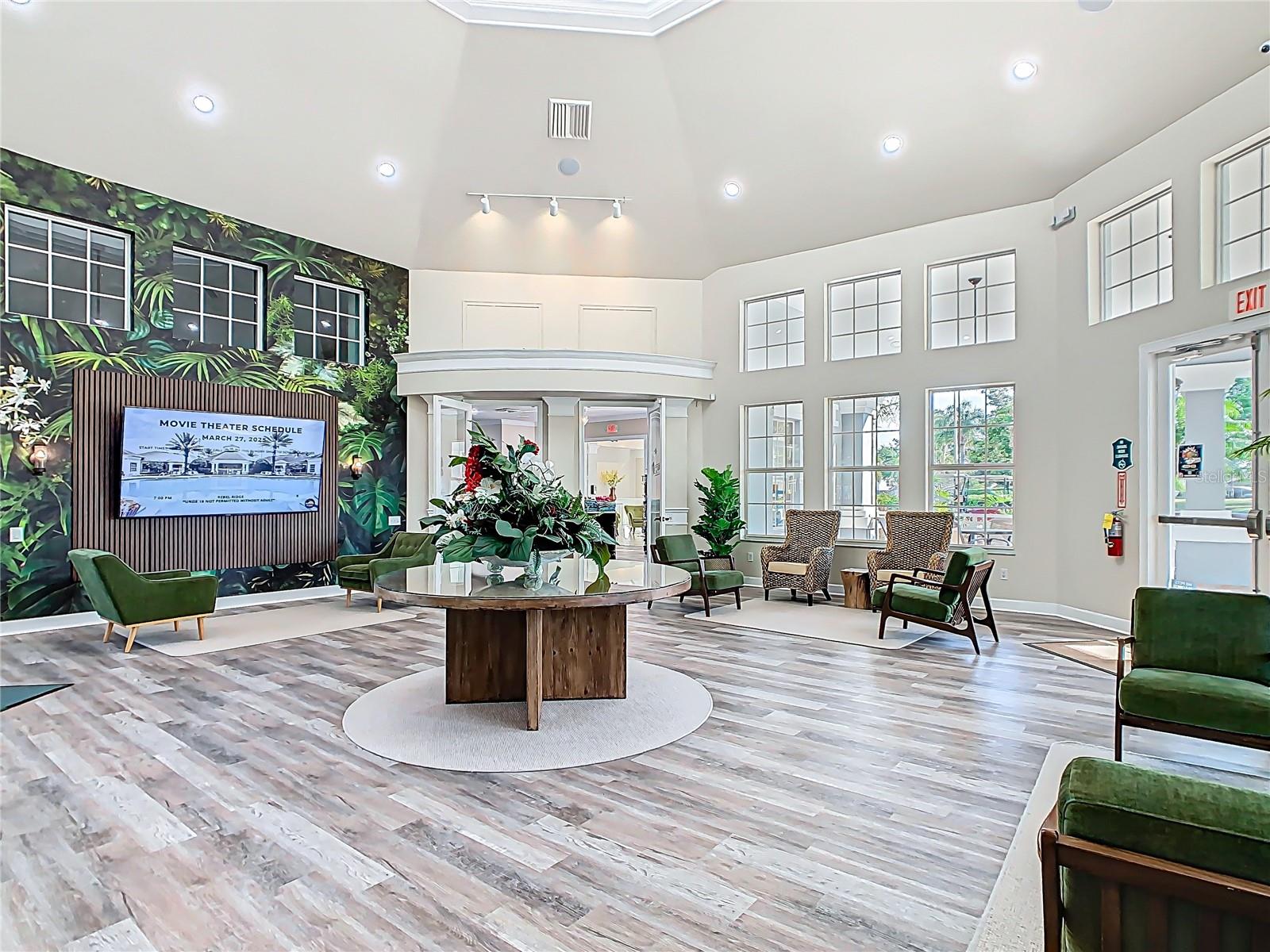 WYNDHAM PALMS CONDO PH 5 - Residential