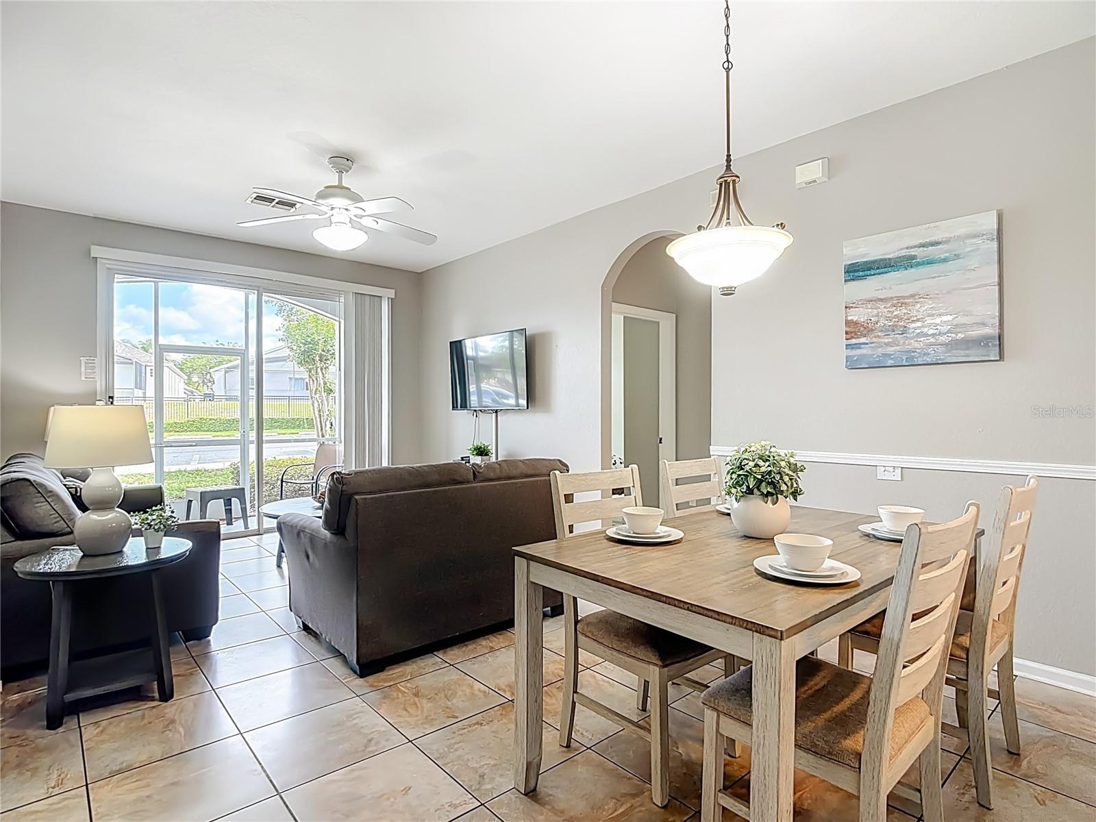 WYNDHAM PALMS CONDO PH 5 - Residential