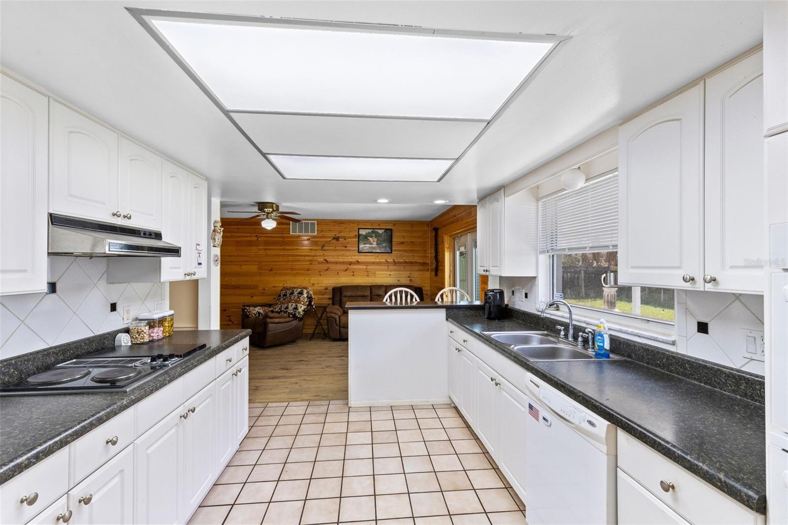 NORTHWOOD - Residential