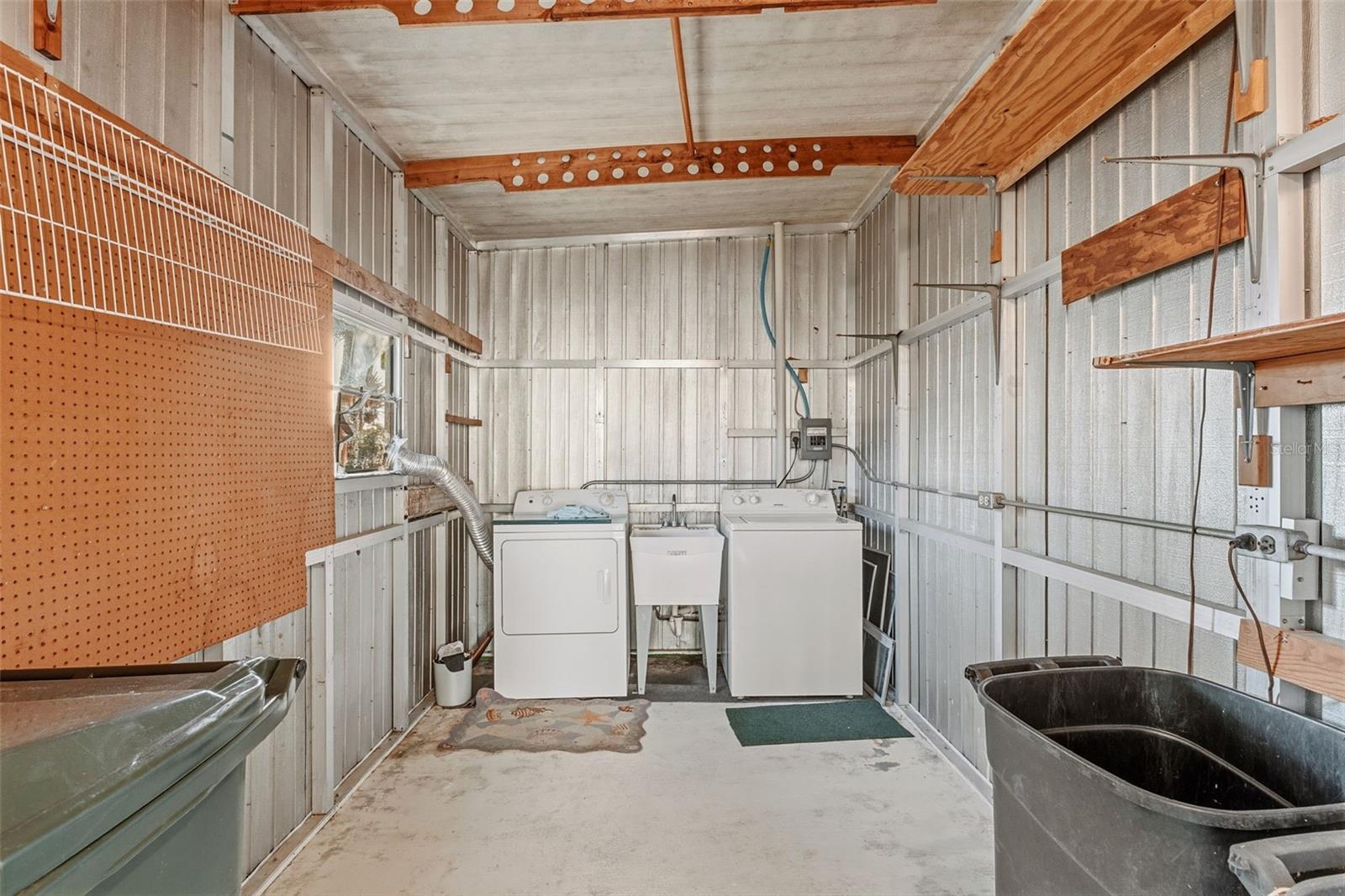 LAZY RIVER MHP - Residential